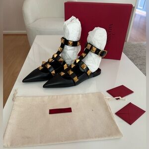 Valentino Garavani Roman Stud leather point-toe leather flats